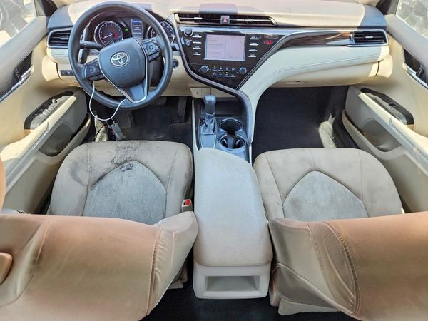 2019 TOYOTA CAMRY