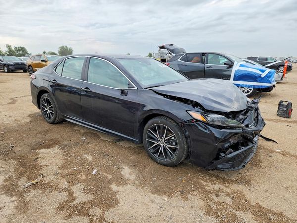 2023 TOYOTA CAMRY SE — Passenger 3/4