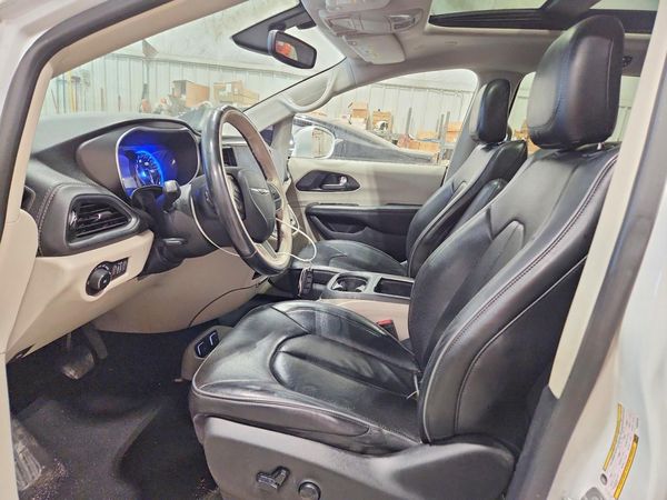 2020 CHRYSLER PACIFICA