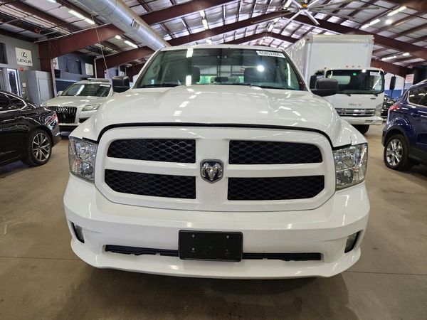2018 RAM 1500 ST QUAD CAB 4X4