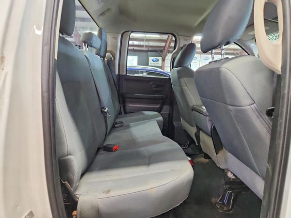 2018 RAM 1500 ST QUAD CAB 4X4