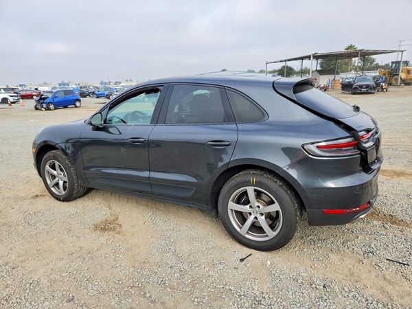 2019 PORSCHE MACAN