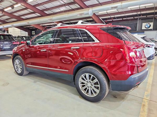 2017 CADILLAC XT5 Luxury