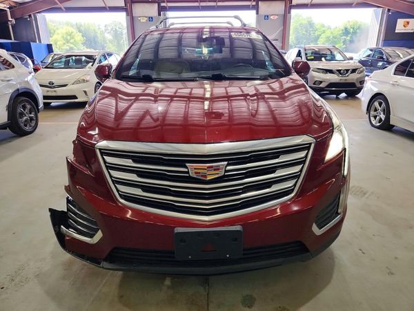 2017 CADILLAC XT5 Luxury