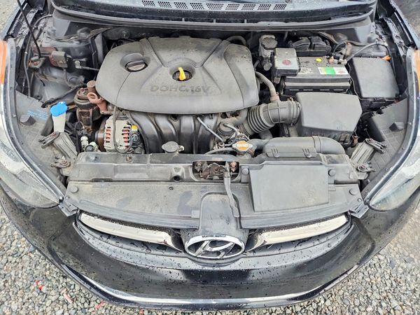 2012 HYUNDAI ELANTRA GLS(Middle grade)