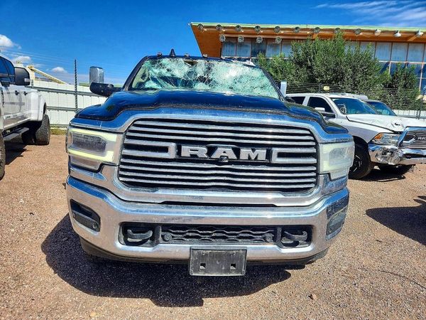 2019 RAM 3500 Laramie