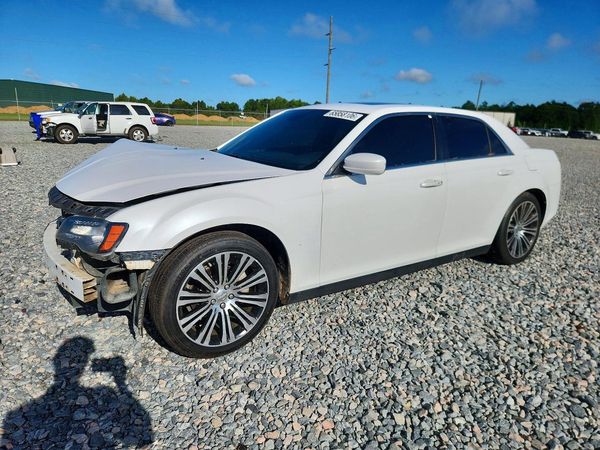 2013 CHRYSLER 300