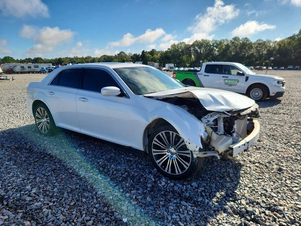 2013 CHRYSLER 300