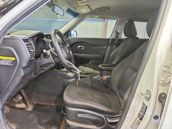 2015 KIA SOUL GL(Middle-low grade)
