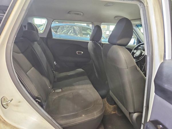 2015 KIA SOUL GL(Middle-low grade)