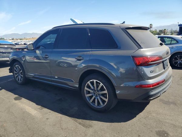 2023 AUDI Q7 quattro Premium Plus