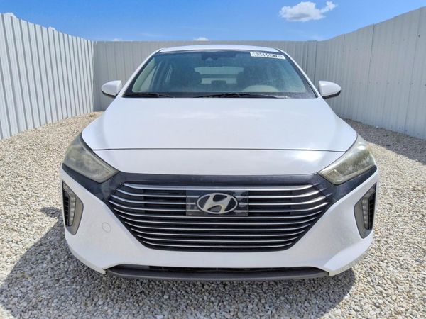 2019 HYUNDAI IONIQ SEL (HEV)