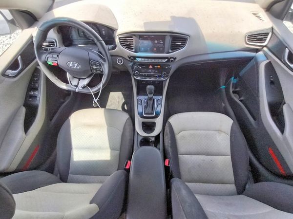 2019 HYUNDAI IONIQ SEL (HEV)
