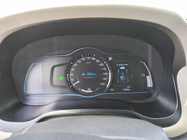 2019 HYUNDAI IONIQ SEL (HEV)