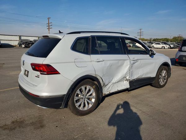 2018 VOLKSWAGEN TIGUAN SE, 4Motion SEL