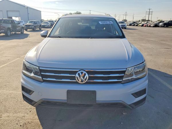 2018 VOLKSWAGEN TIGUAN SE, 4Motion SEL