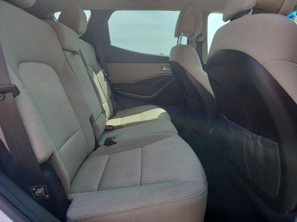 2017 HYUNDAI SANTA FE Sport Base