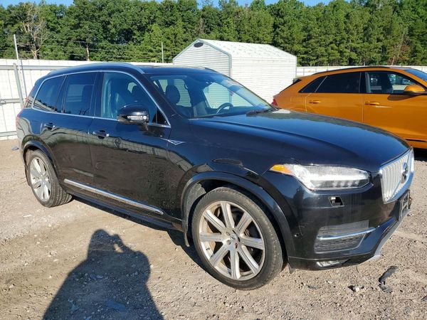 2016 VOLVO XC90
