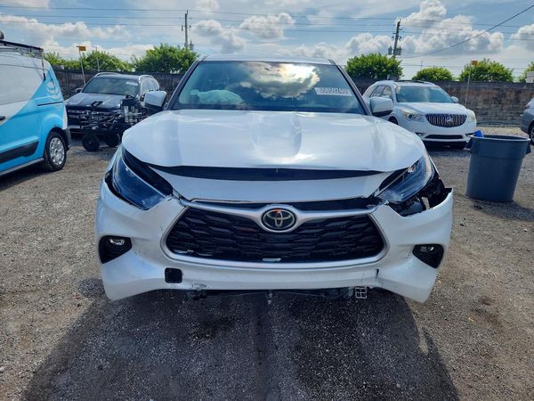 2025 TOYOTA HIGHLANDER LE, XLE, Limited