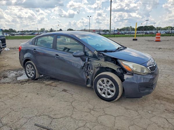 2013 KIA RIO