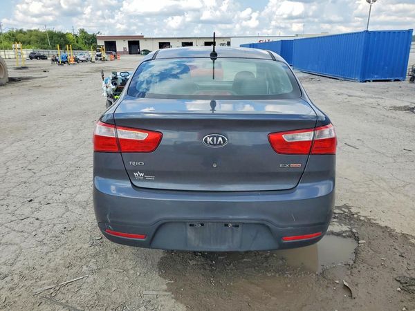 2013 KIA RIO
