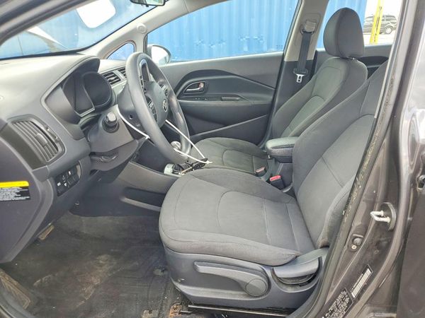 2013 KIA RIO