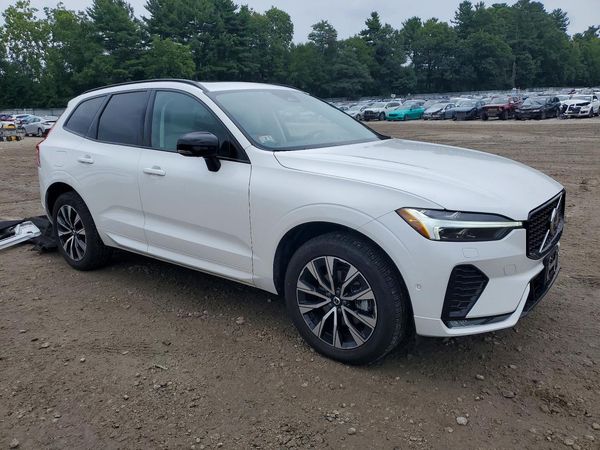 2024 VOLVO XC60