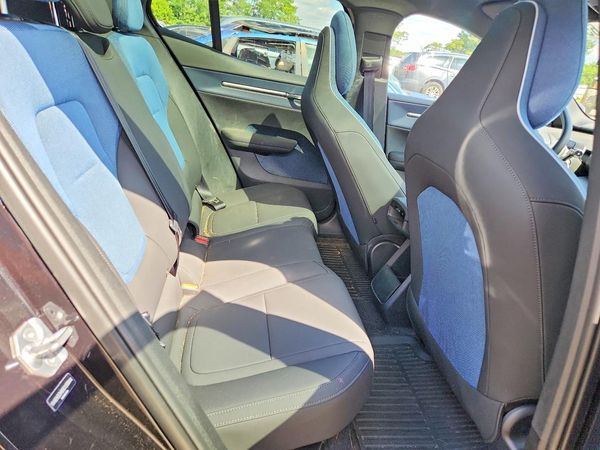 2025 VOLVO EX30 Plus