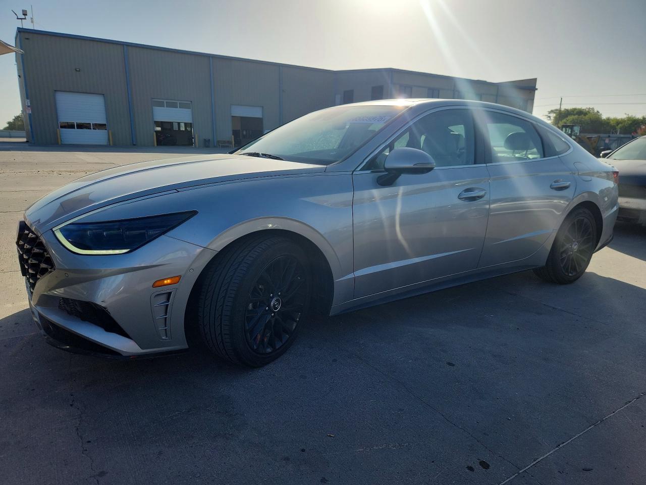 2021 HYUNDAI SONATA — Front 3/4