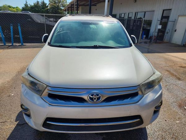2013 TOYOTA HIGHLANDER Base/Hybrid