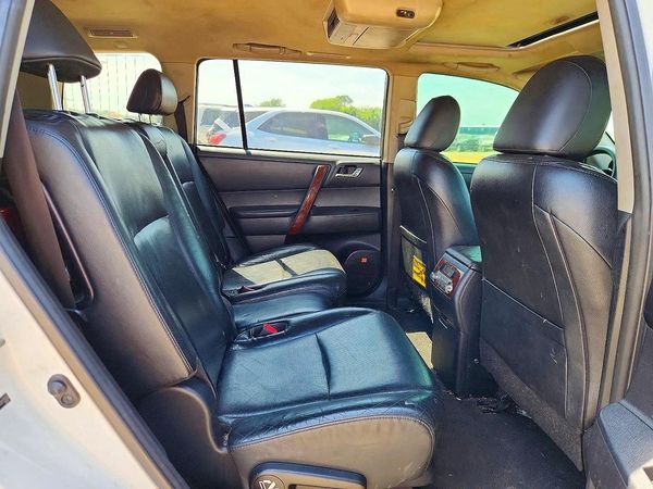 2013 TOYOTA HIGHLANDER Base/Hybrid
