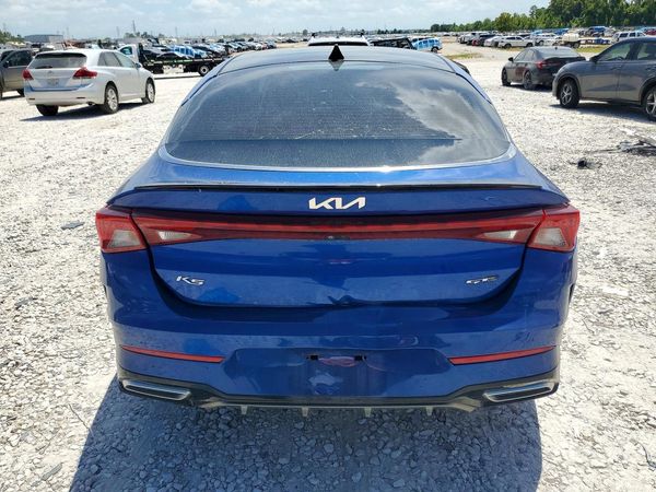 2022 KIA K5