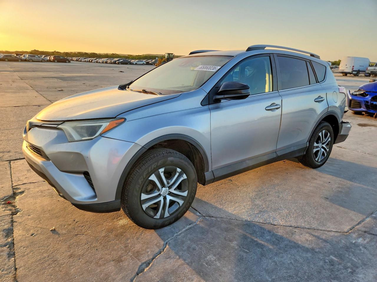 2018 TOYOTA RAV4 LE