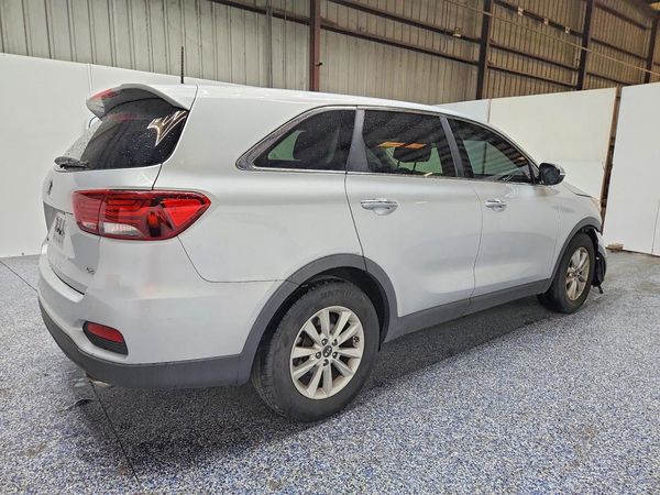 2019 KIA SORENTO L, LX, S