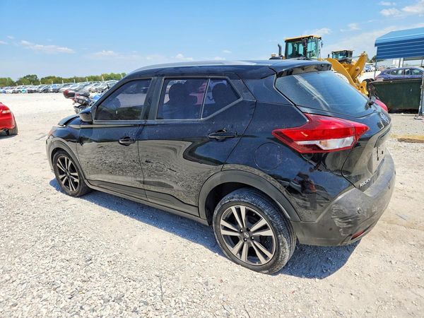 2020 NISSAN KICKS