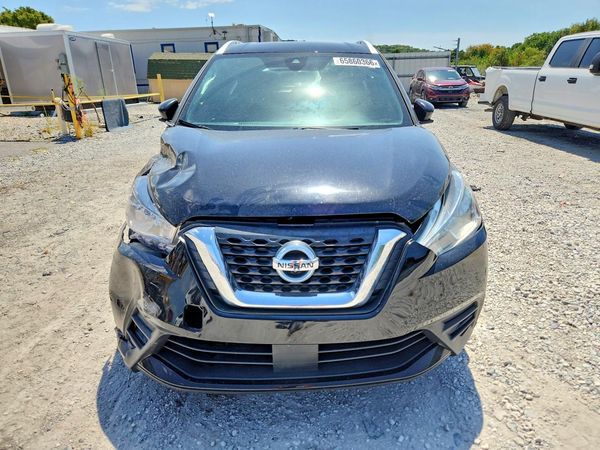 2020 NISSAN KICKS