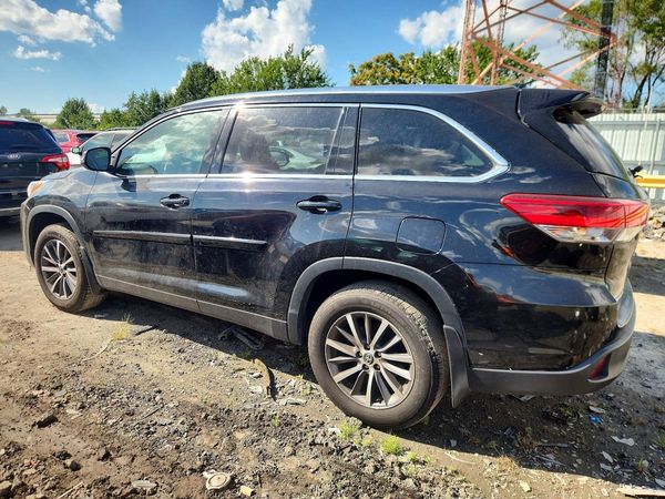 2019 TOYOTA HIGHLANDER SE/XLE