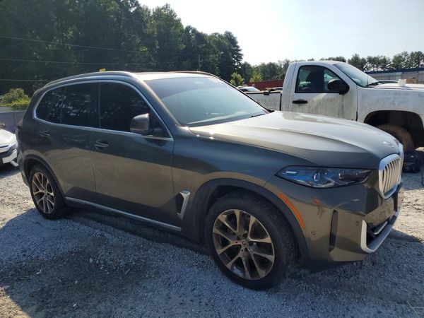 2024 BMW X5 xDrive40i