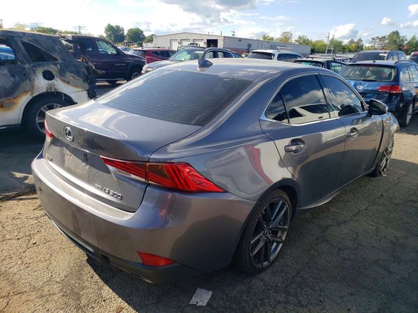 2018 LEXUS IS