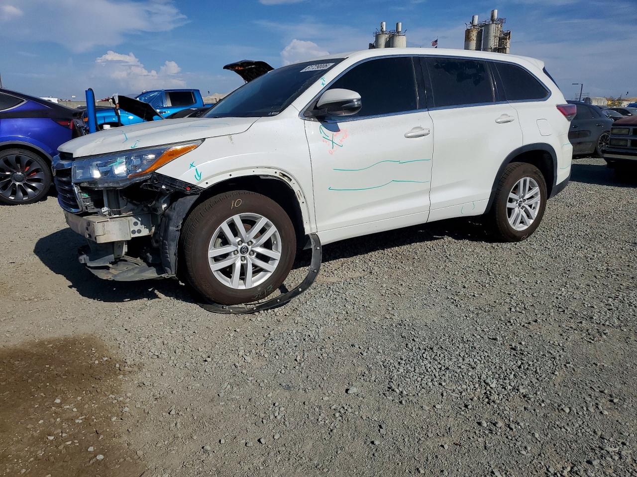 2016 TOYOTA HIGHLANDER