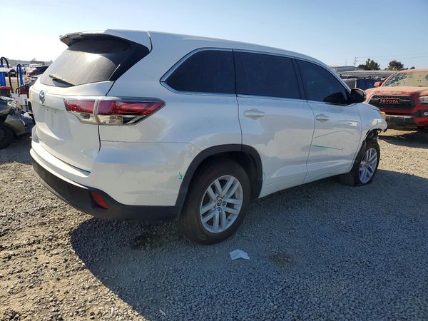 2016 TOYOTA HIGHLANDER