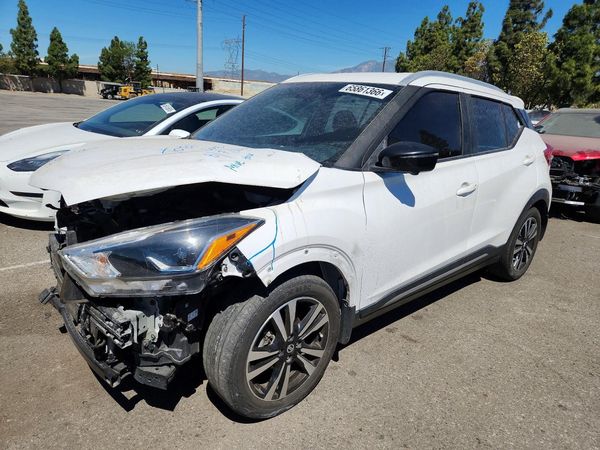2019 NISSAN KICKS