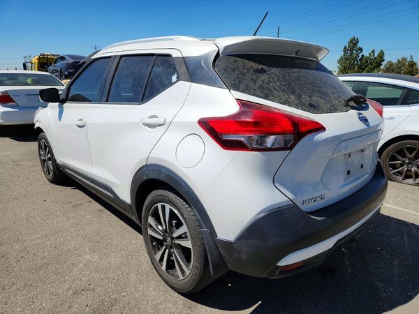 2019 NISSAN KICKS