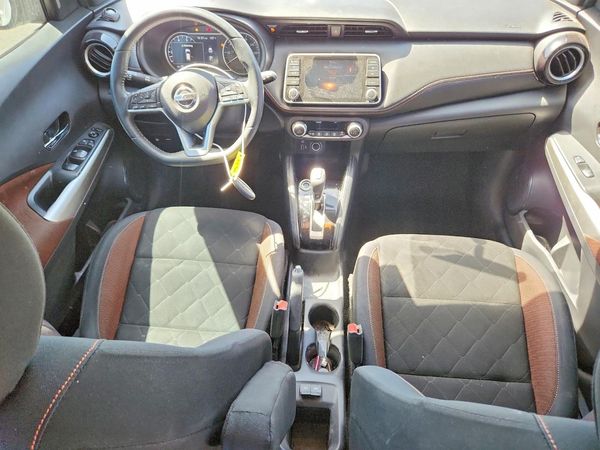 2019 NISSAN KICKS