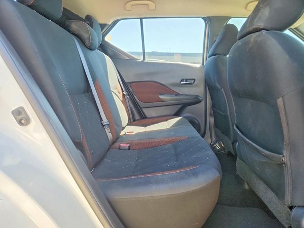 2019 NISSAN KICKS