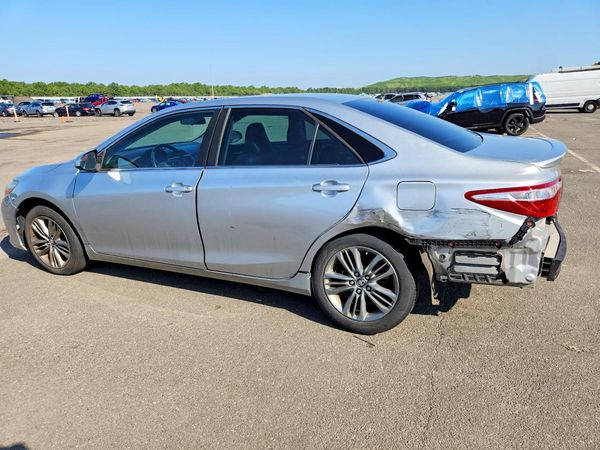 2017 TOYOTA CAMRY