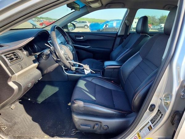 2017 TOYOTA CAMRY