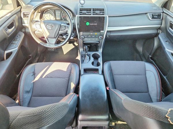 2017 TOYOTA CAMRY