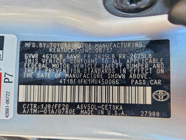 2017 TOYOTA CAMRY
