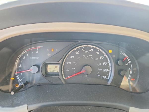 2012 TOYOTA SIENNA